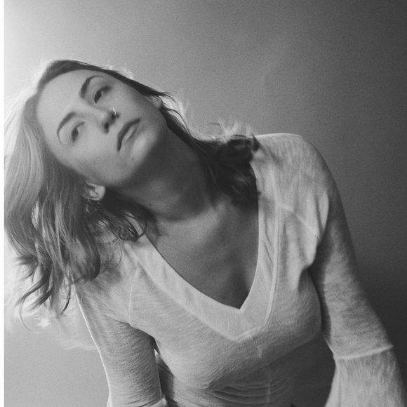 Meet your Posher, Kelly - Picture 1 of 1